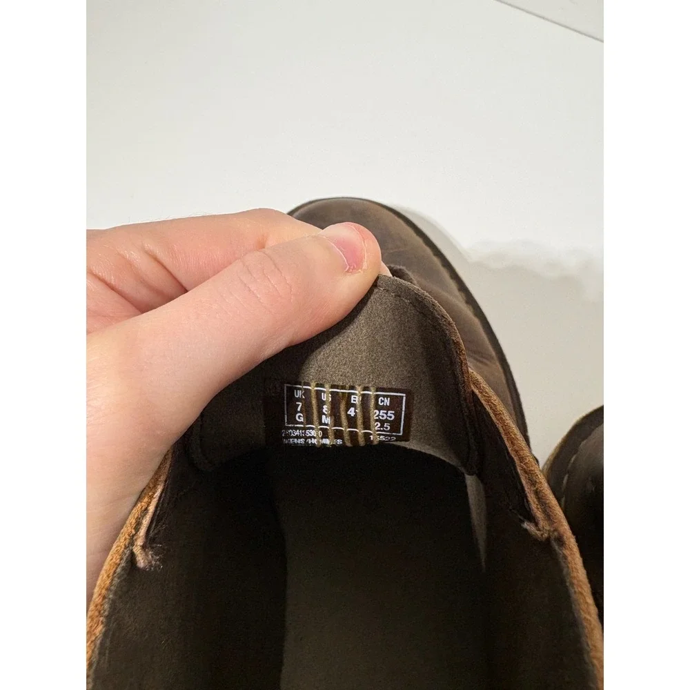 Clarks men size